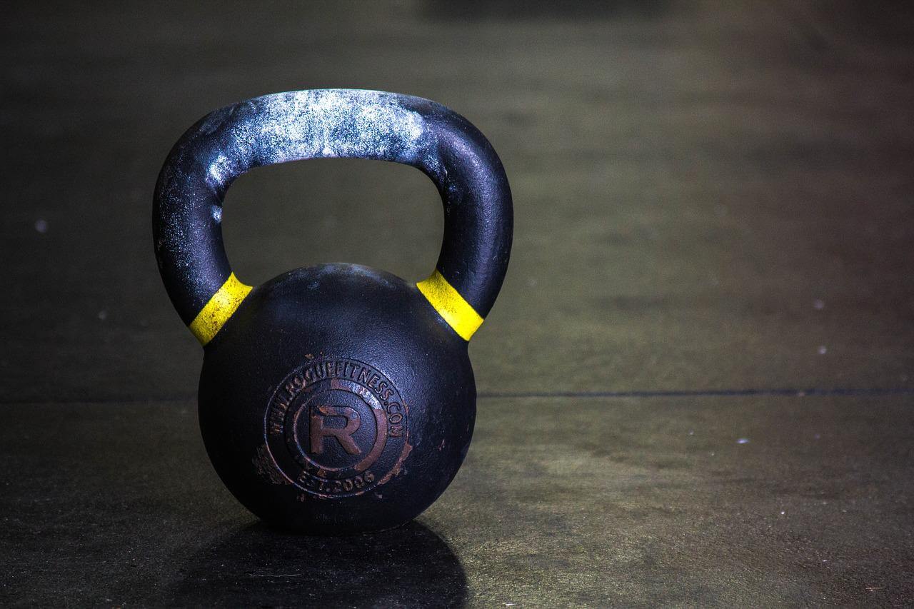 Exercice que nous aimons : Le Kettlebell Goblet Clean