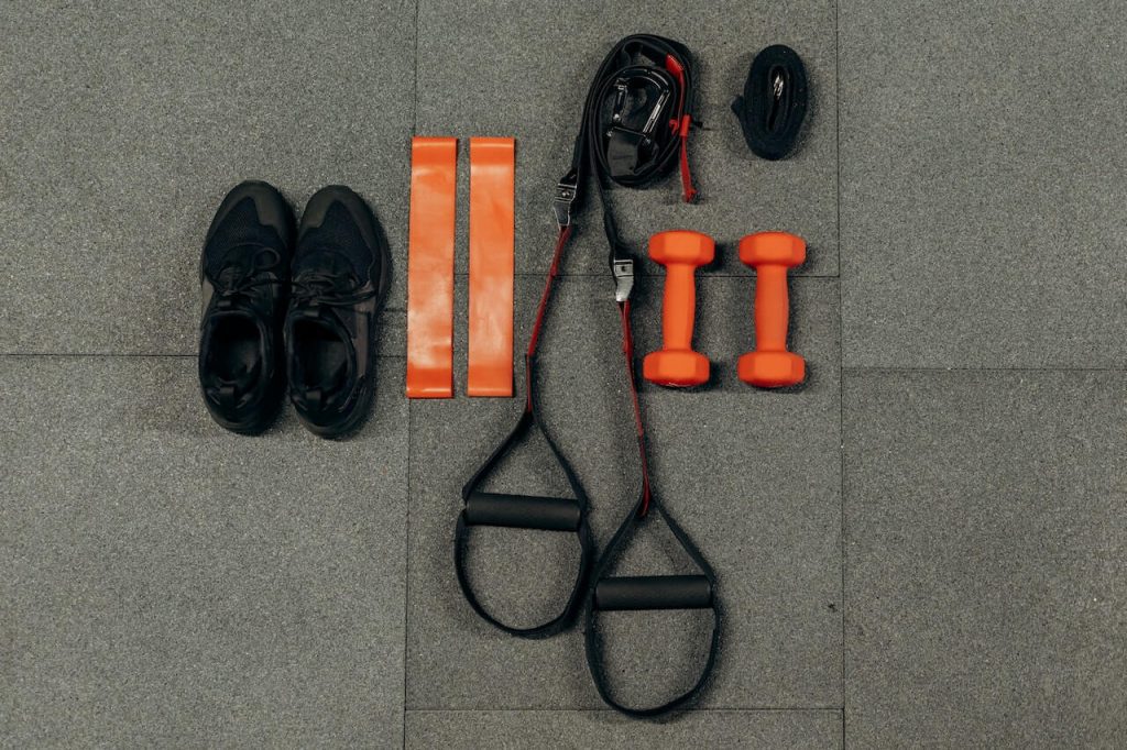 Cette image sert à accentuer les propos utilisés dans l'article de blog sur comment trouver un programme sportif en ligne.